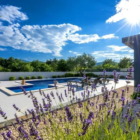 Beautiful Danica With Pool In * Makarska