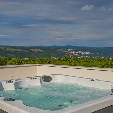 Villa Beautiful Danica With Pool In Makarska