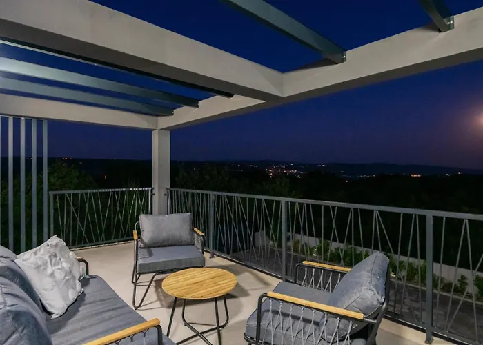 Beautiful Danica With Pool In *